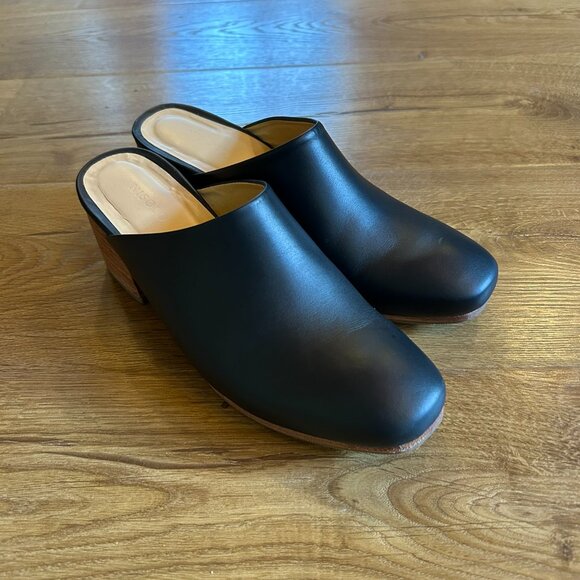 Nisolo All-Day Heeled Mule - Black - Picture 3 of 5